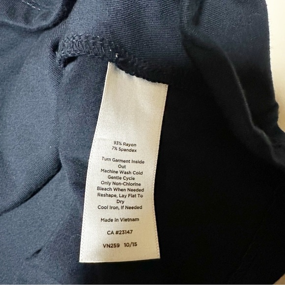 Talbots Womens Navy Blue Short Sleeve Blouse Business Sz. SP - Picture 4 of 8